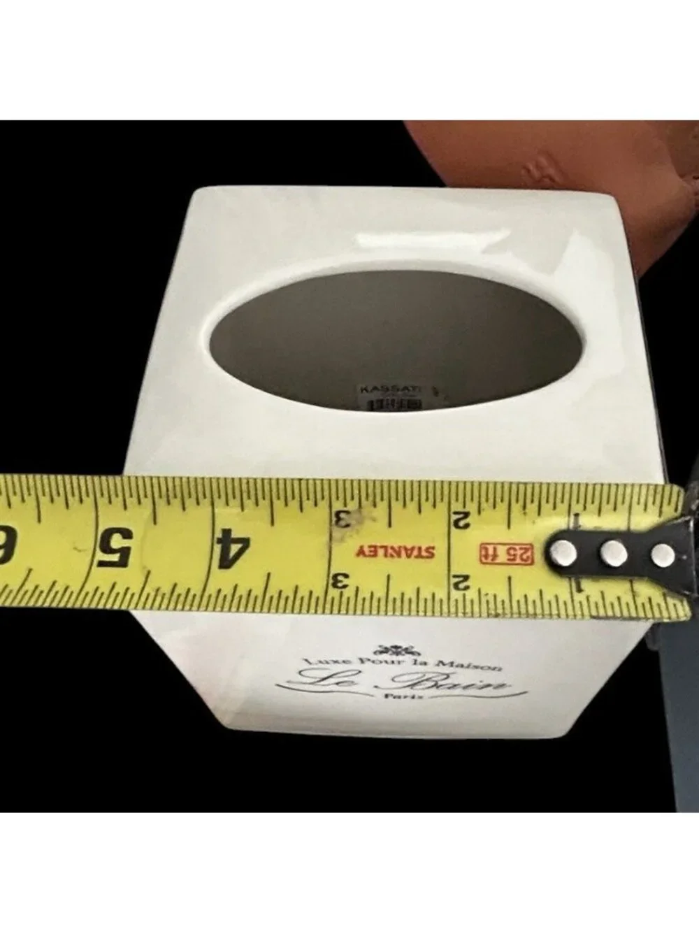 KASSATEX LUXE POUR LA MAISON LE BAIN PARIS FRANCE WHITE PLATINUM TISSUE HOLDER